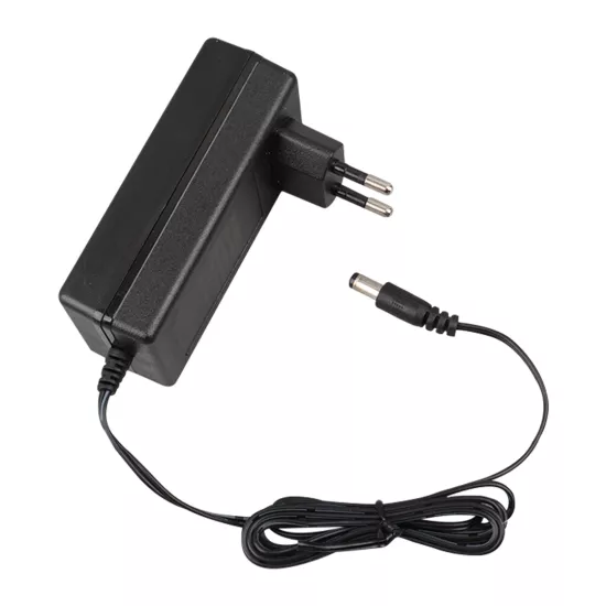 21 VOLT - 2 AMPER 5.5*2.5 UÇLU KIRMIZI YEŞİL LEDLİ PRİZ TİPİ ŞARJLI MATKAP ADAPTÖRÜ