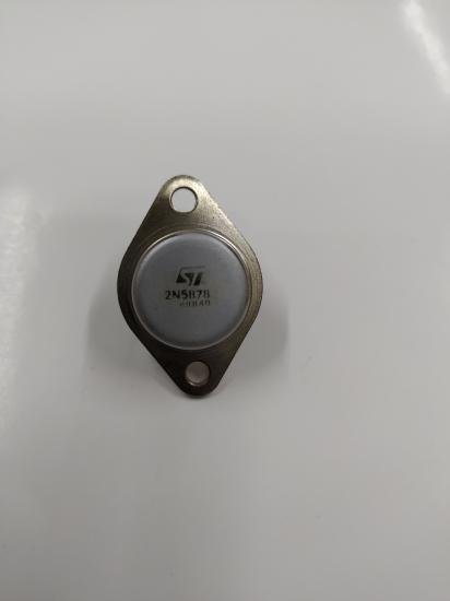 2N 5878    3055 İLE AYNI TRANSTÖR
